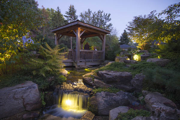 Pond & Underwater Lighting Services In Rochester (NY) New York Near Me